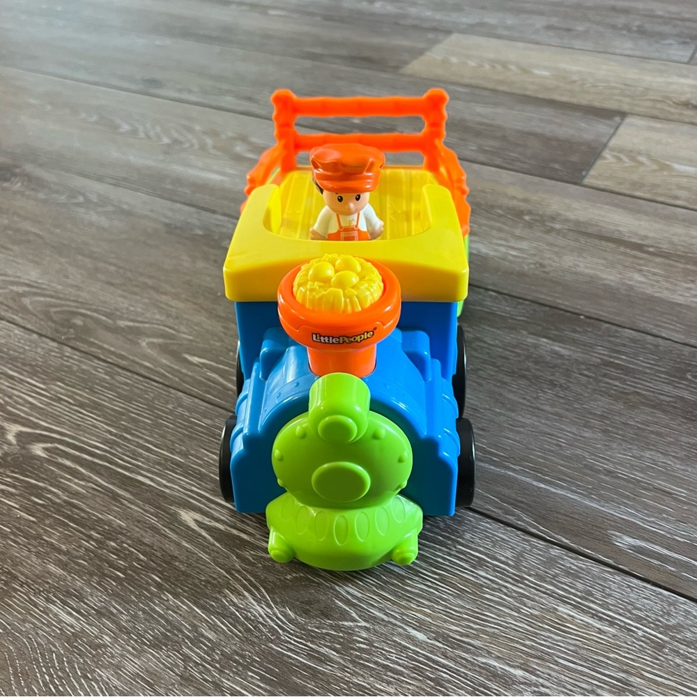 Fisher price little people zoo train
